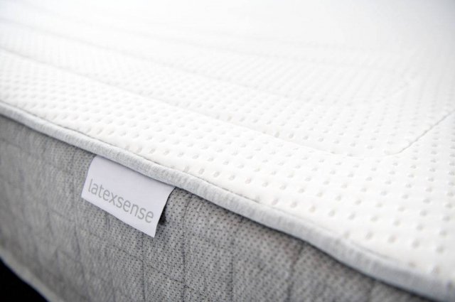 Latex Sense Superdeluxe Latex Mattress